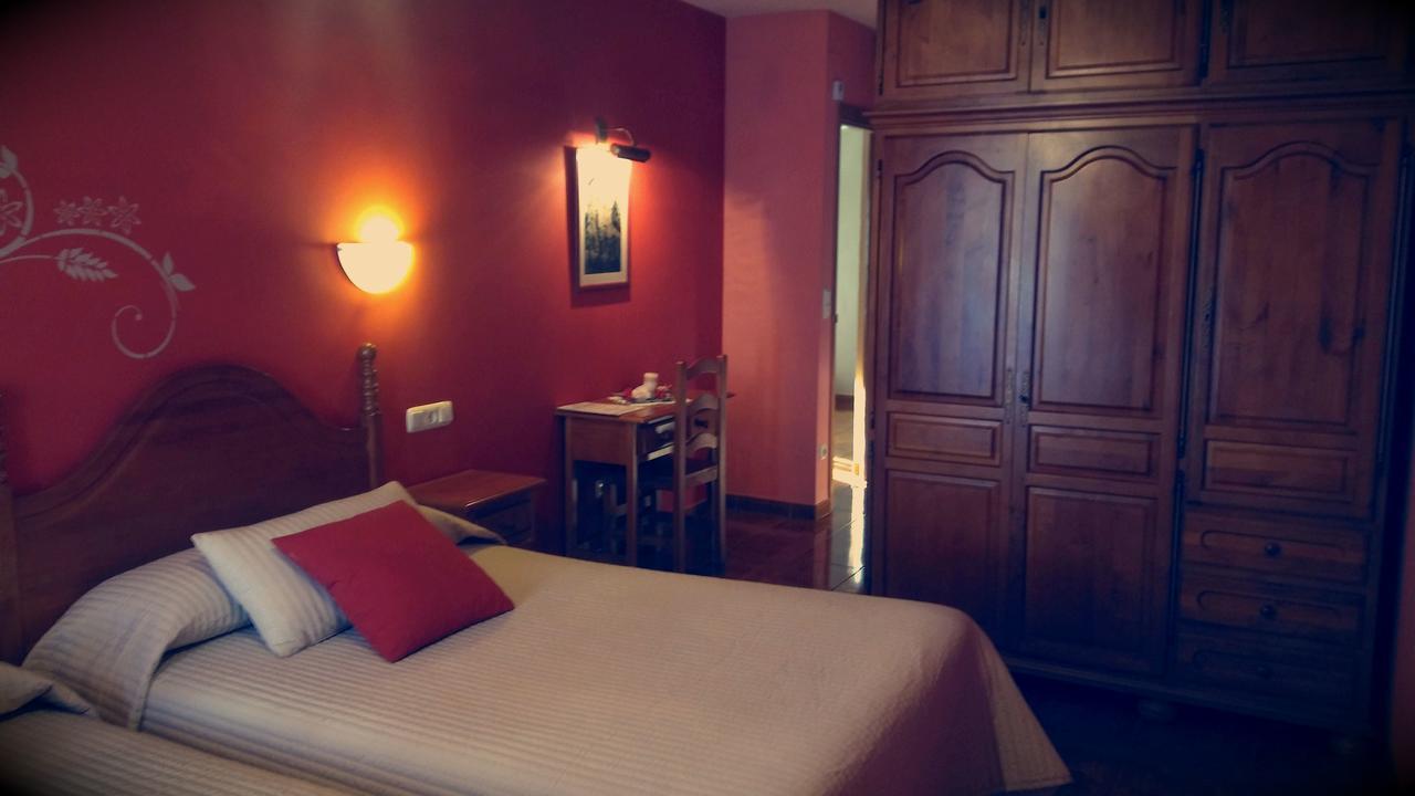 Hostal Ekaitza Otel Lesaka Dış mekan fotoğraf