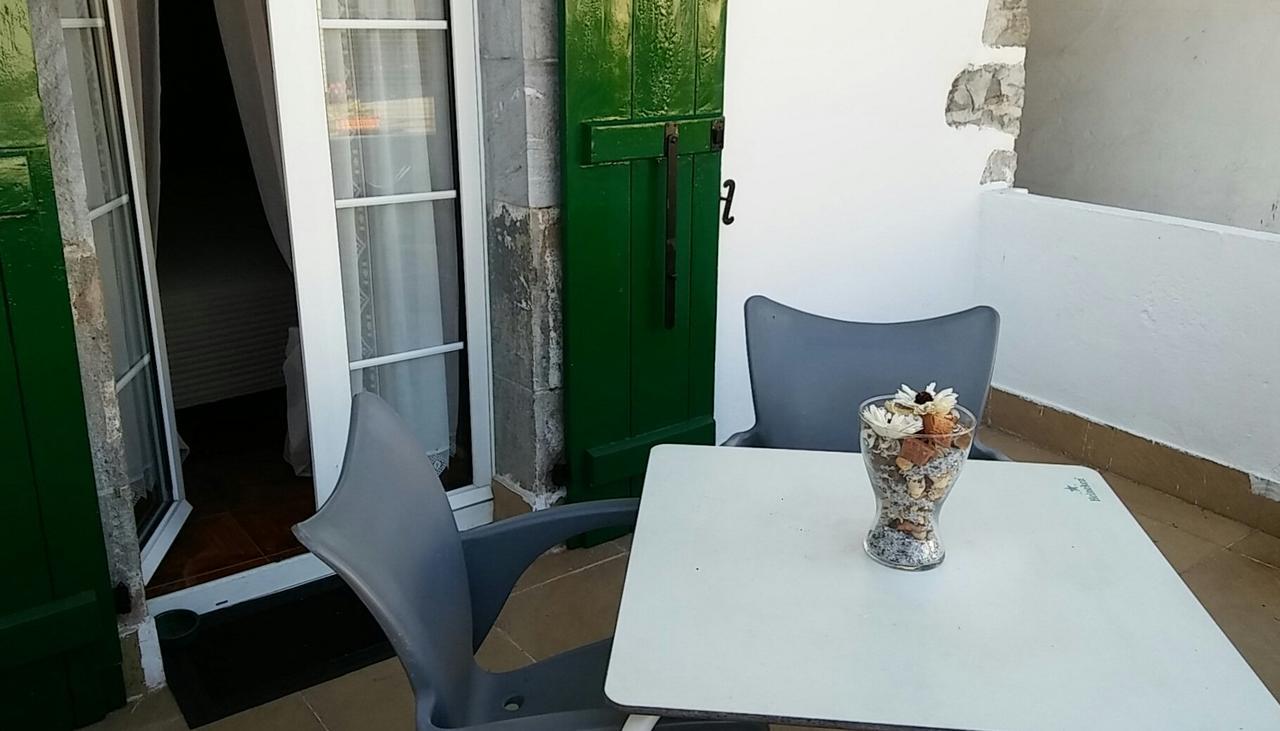 Hostal Ekaitza Otel Lesaka Oda fotoğraf